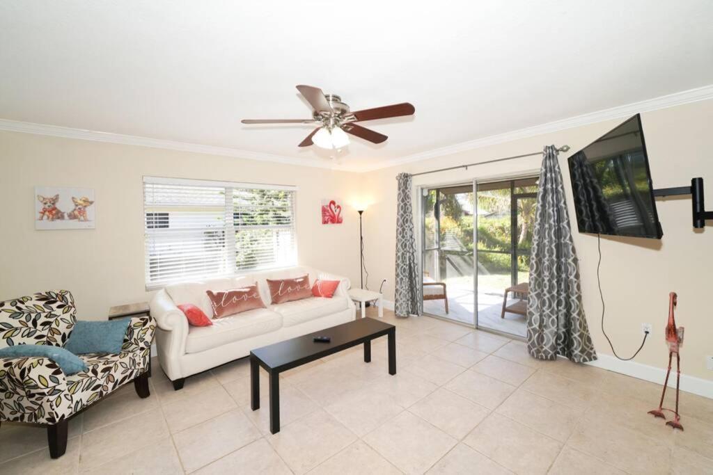 Pet-Friendly, King Bed, Close To Siesta Beach, Restaurants, Shopping Villa Sarasota Exteriör bild